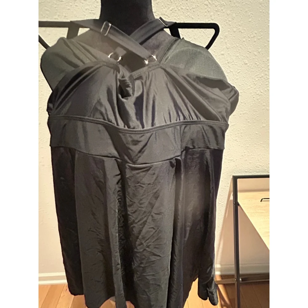 Women's BLOOMCHIC Black Plus Size 22 one piece swimsuit - Picture 3 of 5